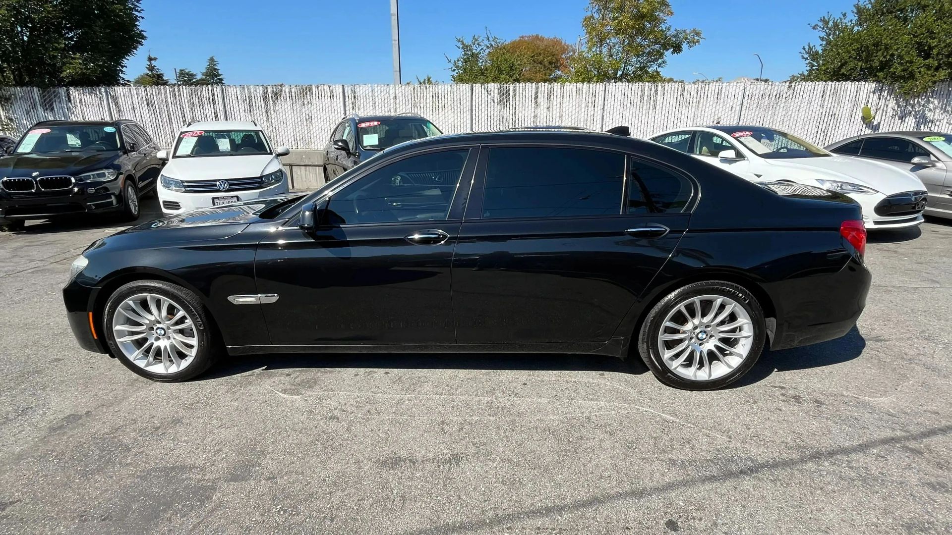 2011 Bmw 7 Series  Vin: Wbakb4c54bc574410 Stock Id: 574410 - Image 4