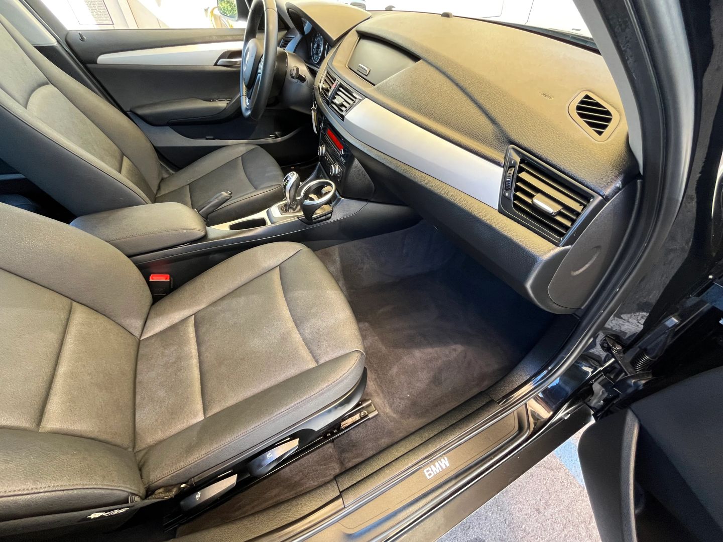 2015 Bmw X1  Vin: Wbavl1c58fvy25397 Stock Id: Y25397 - Image 12