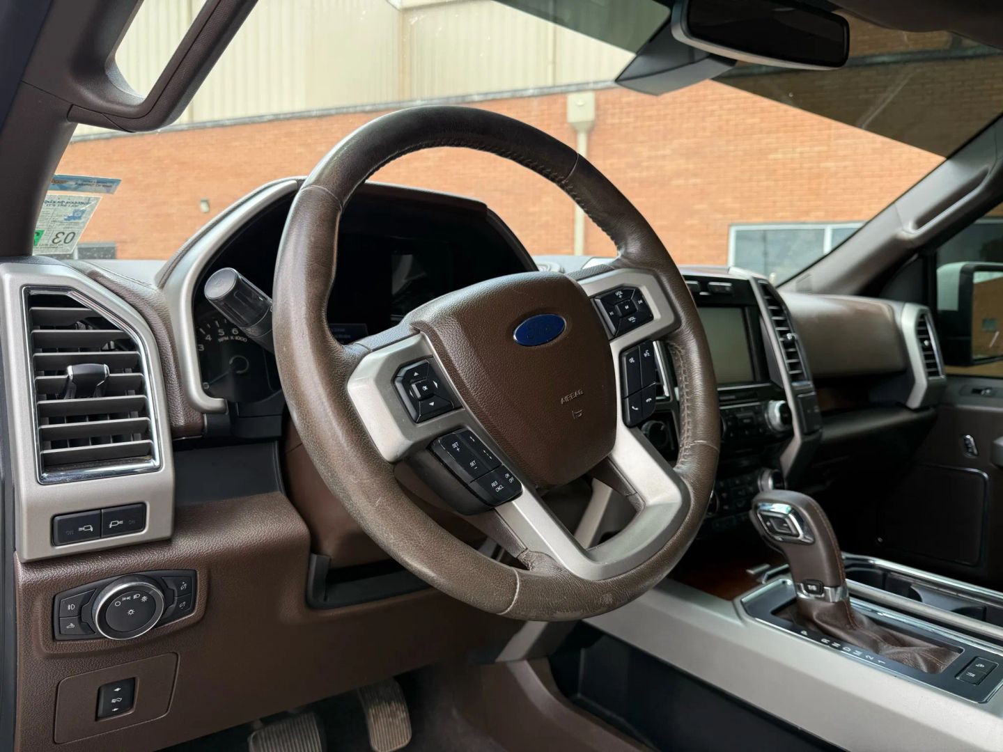 2015 Ford F150 Supercrew Cab - Image 21