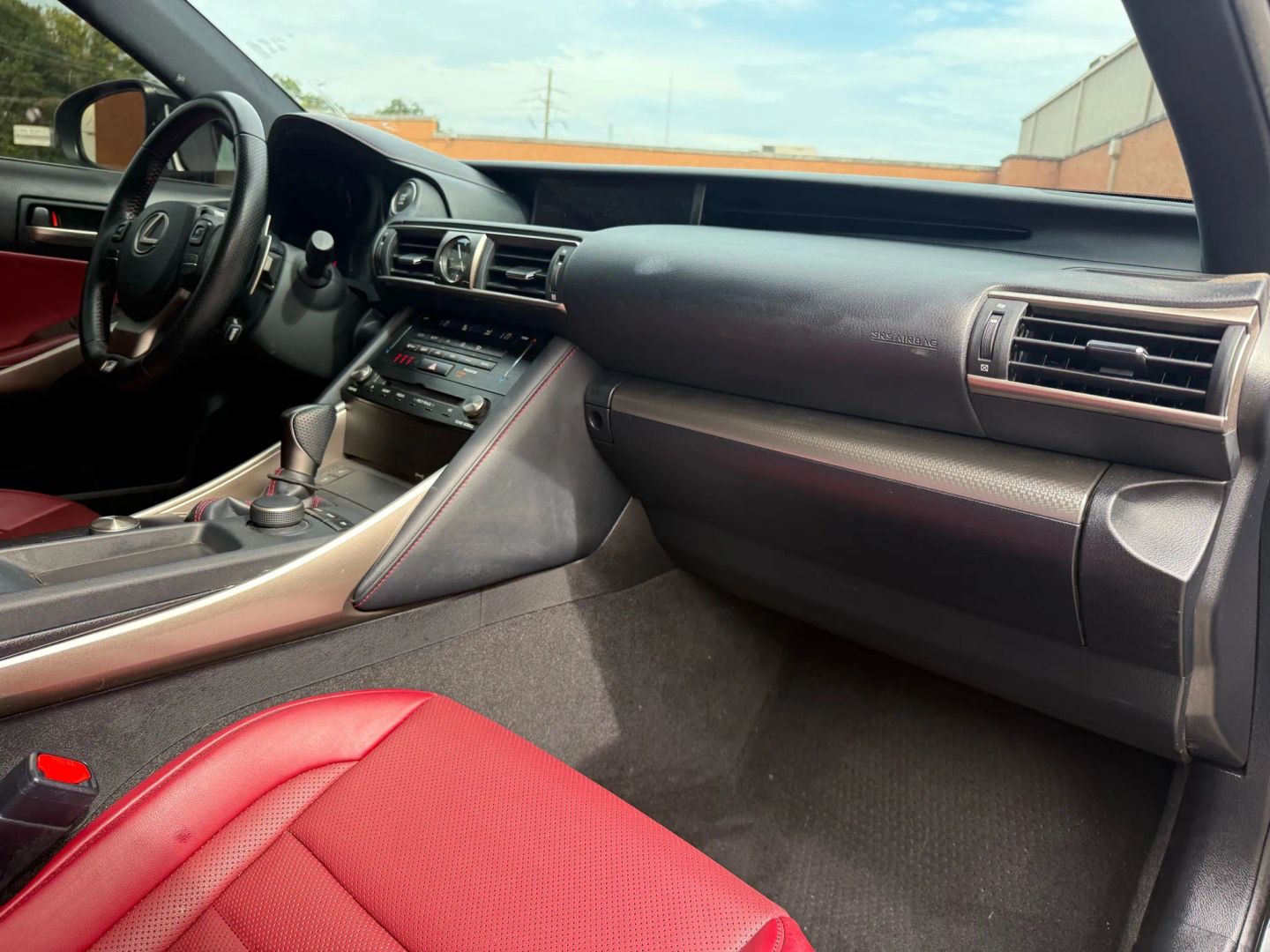 2018 Lexus Is - Image 20