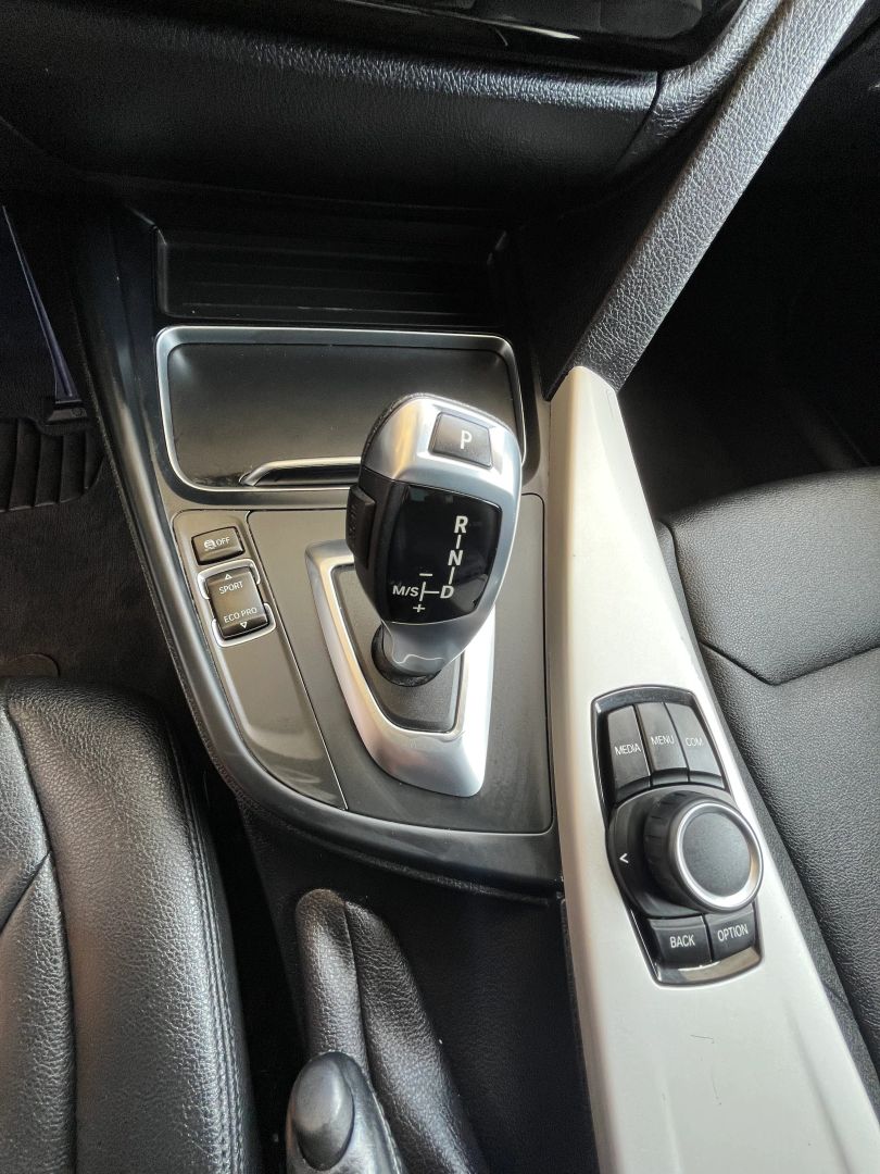 2018 Bmw 3 Series  Vin: Wba8a9c53jk622915 Stock Id: 622915 - Image 21