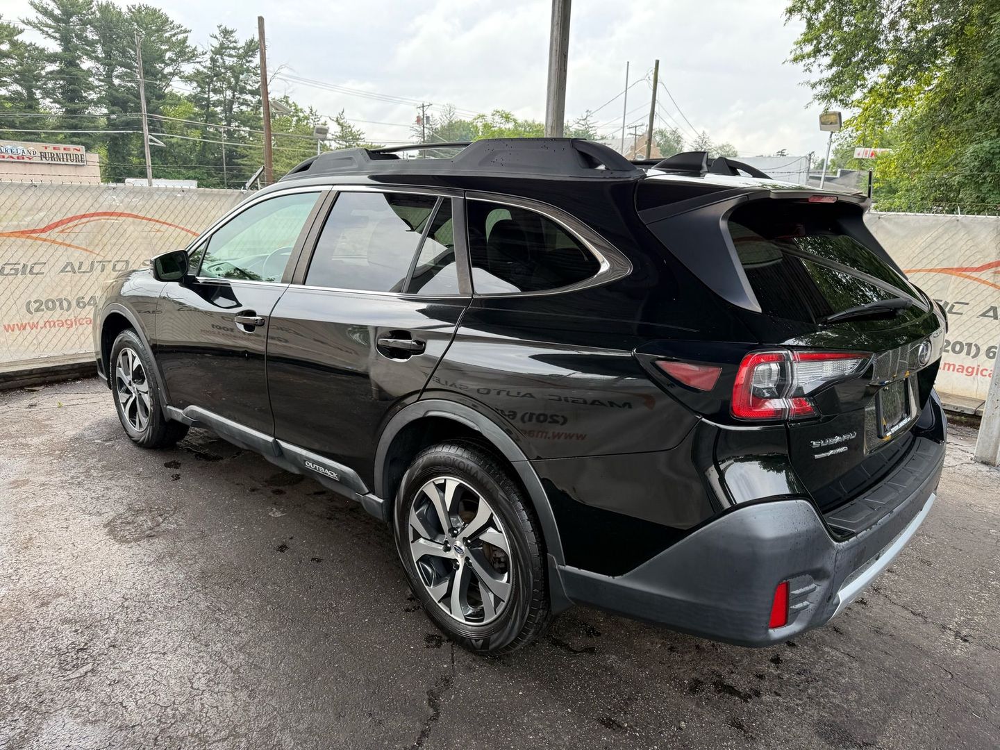 2020 Subaru Outback - Image 13