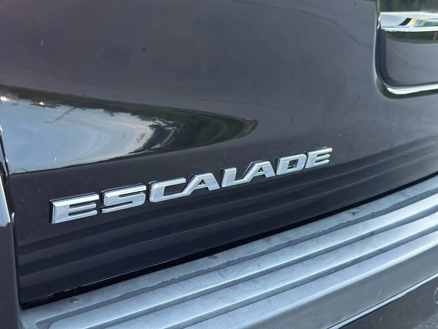 2016 CADILLAC ESCALADE SUV V8, 6.2 LITER PLATINUM SPORT UTILITY 4D