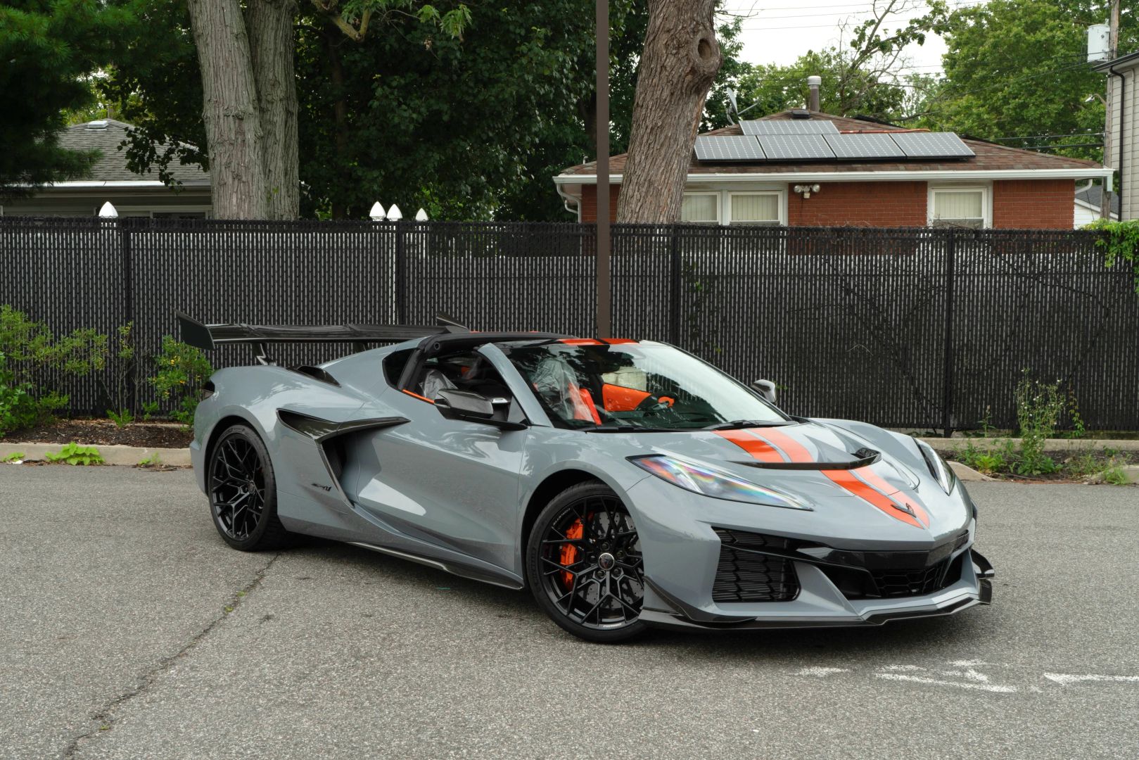 2025 Chevrolet Corvette - Image 8