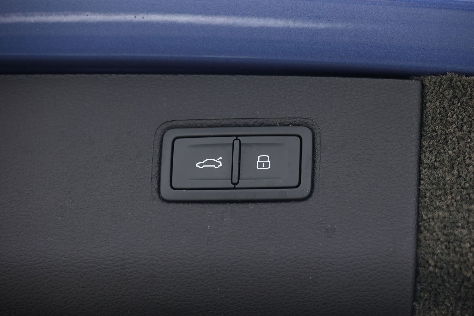 2023 Bentley Bentayga Ewb - Image 67