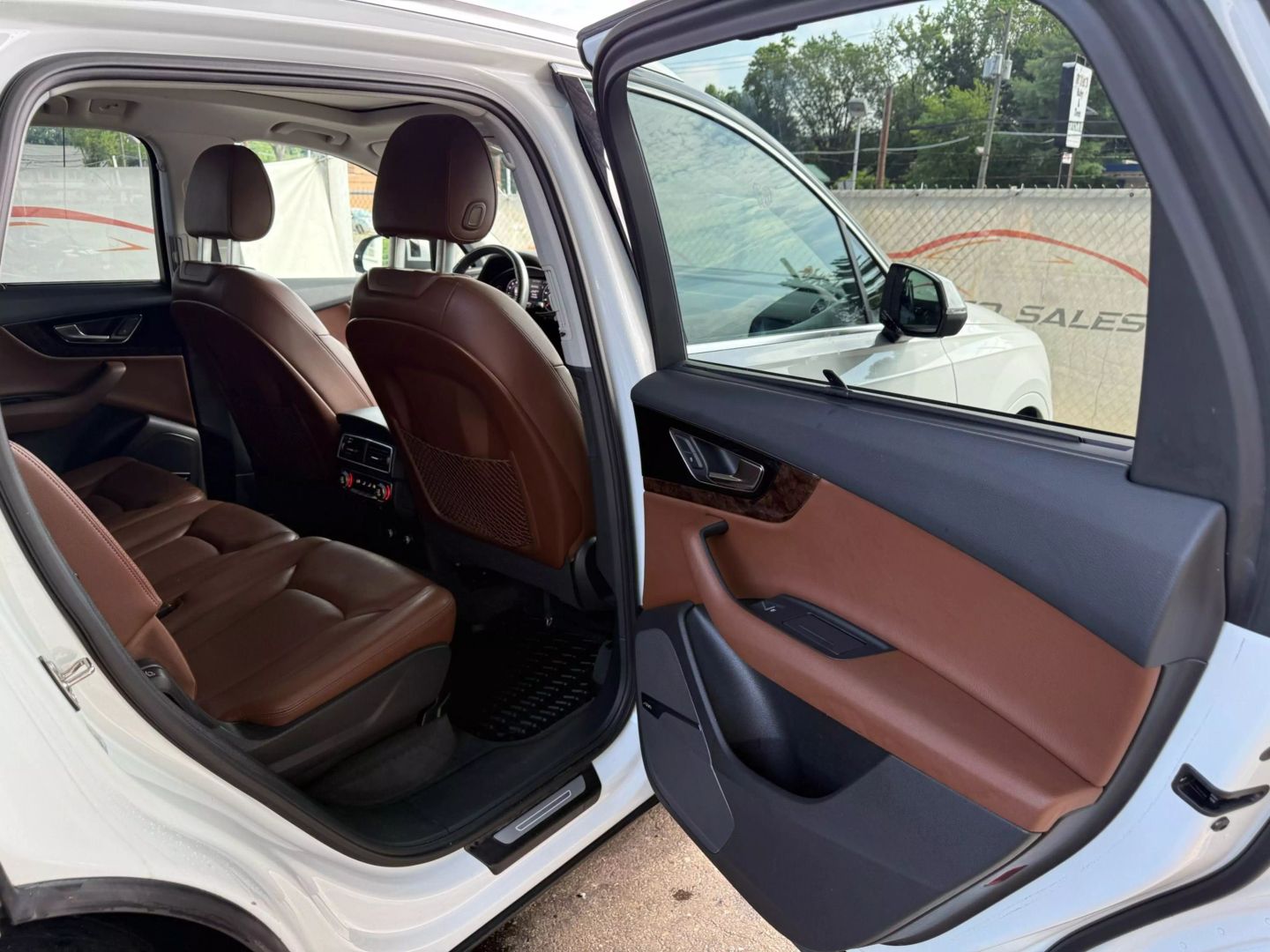 2018 Audi Q7 - Image 23