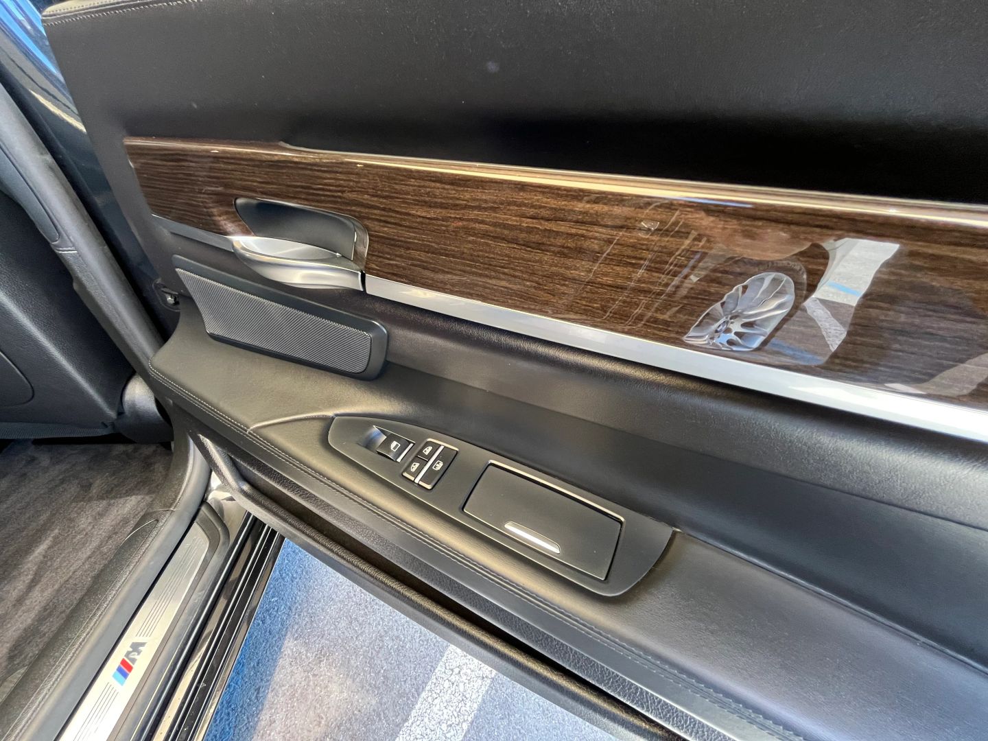 2011 Bmw 7 Series  Vin: Wbakb4c54bc574410 Stock Id: 574410 - Image 21