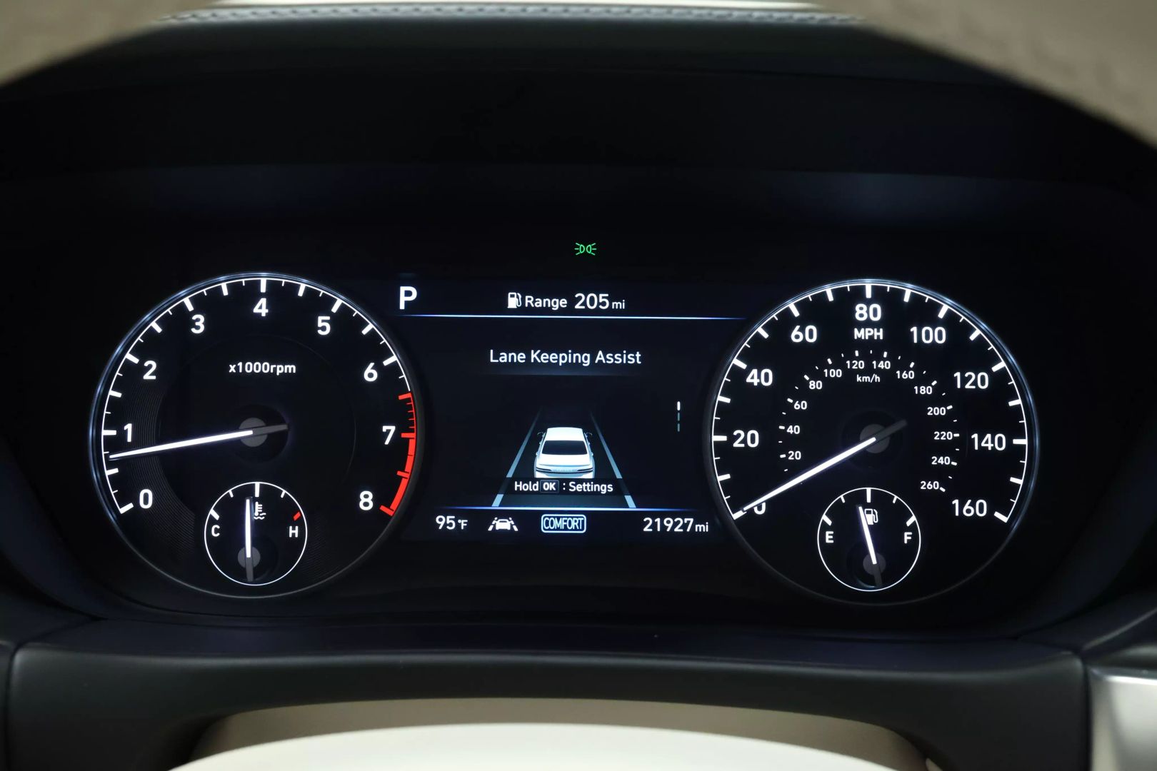 2020 Genesis G90 - Image 30