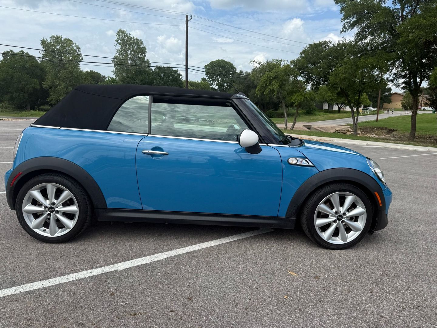 2014 Mini Convertible - Image 18
