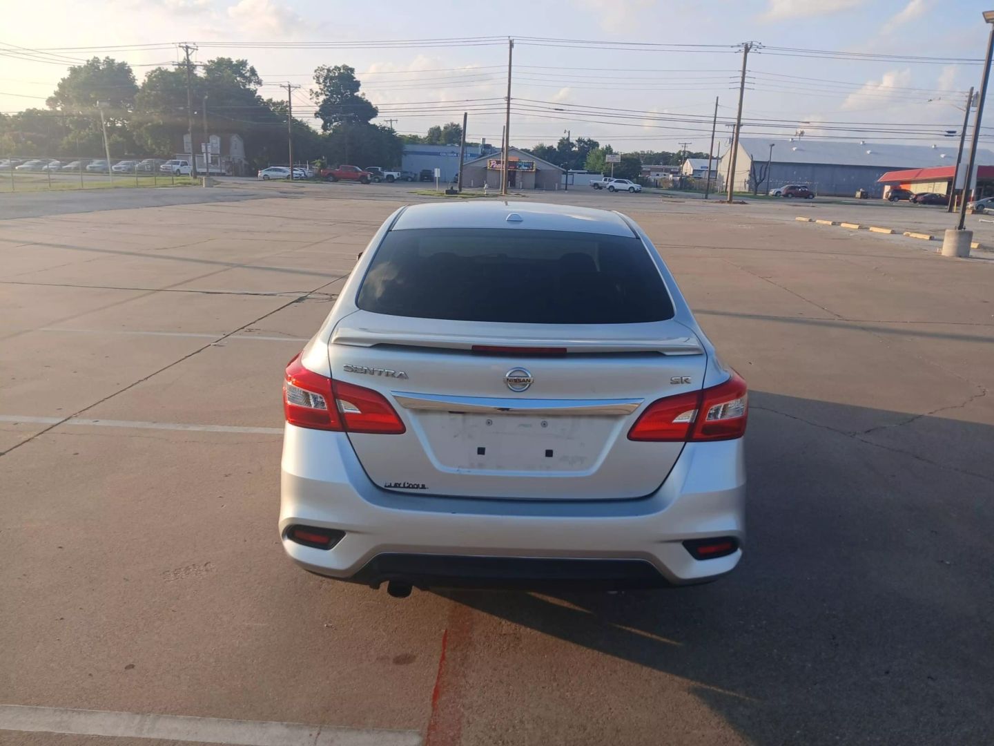 2016 Nissan Sentra - Image 4