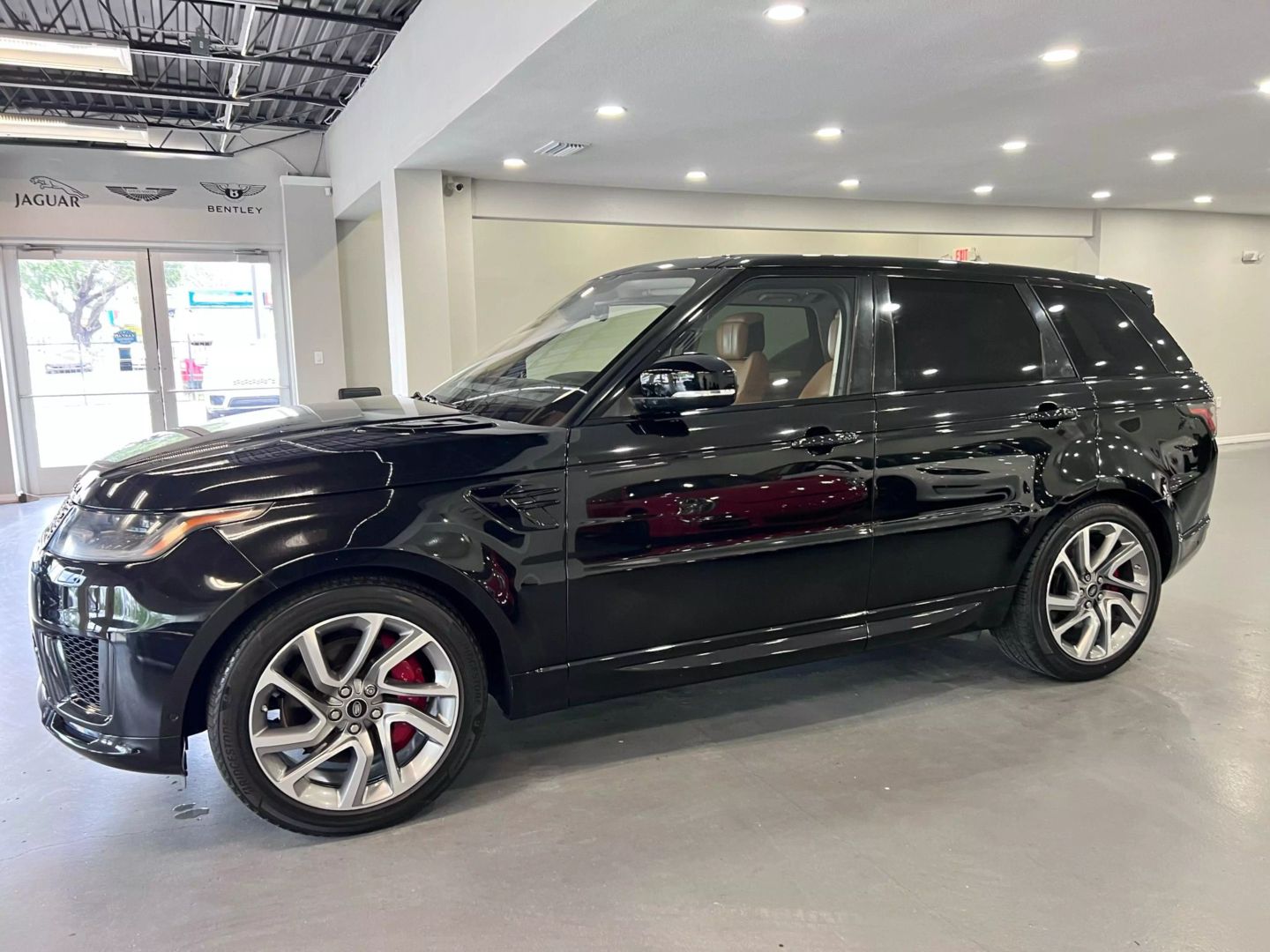 2018 Land Rover Range Rover Sport Hse Dynamic Sport Utility 4d - Image 4