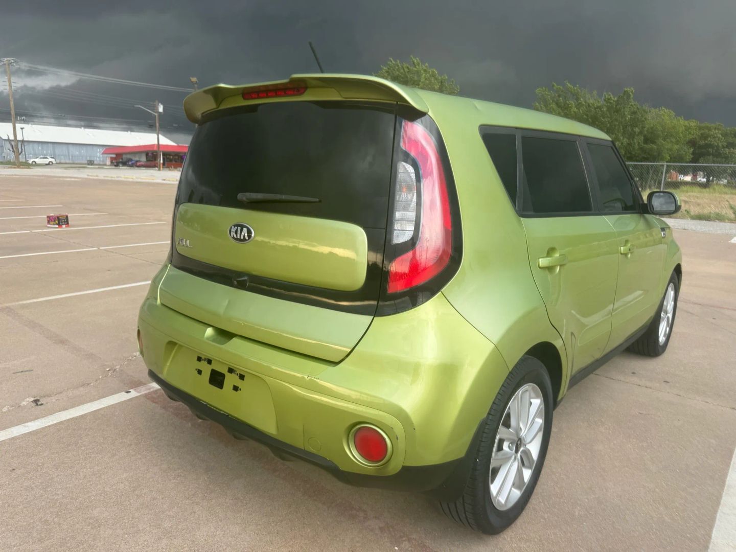 2019 Kia Soul - Image 2