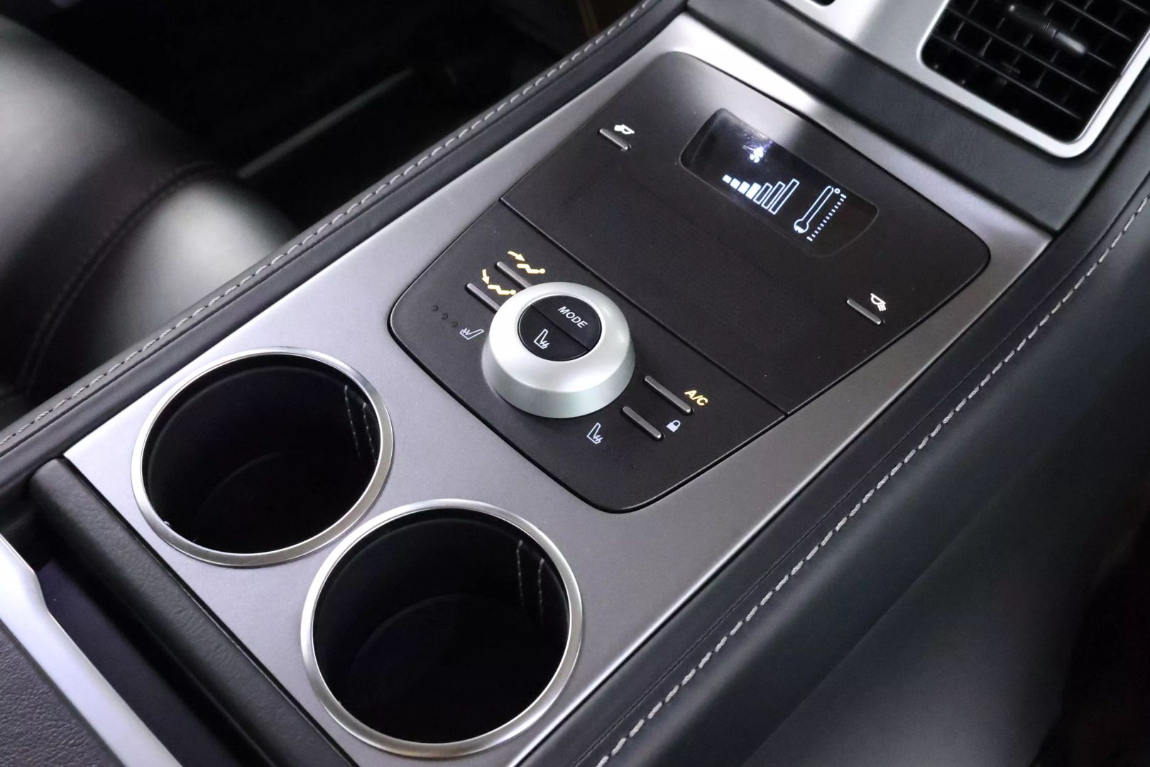 2011 Aston Martin Rapide - Image 78