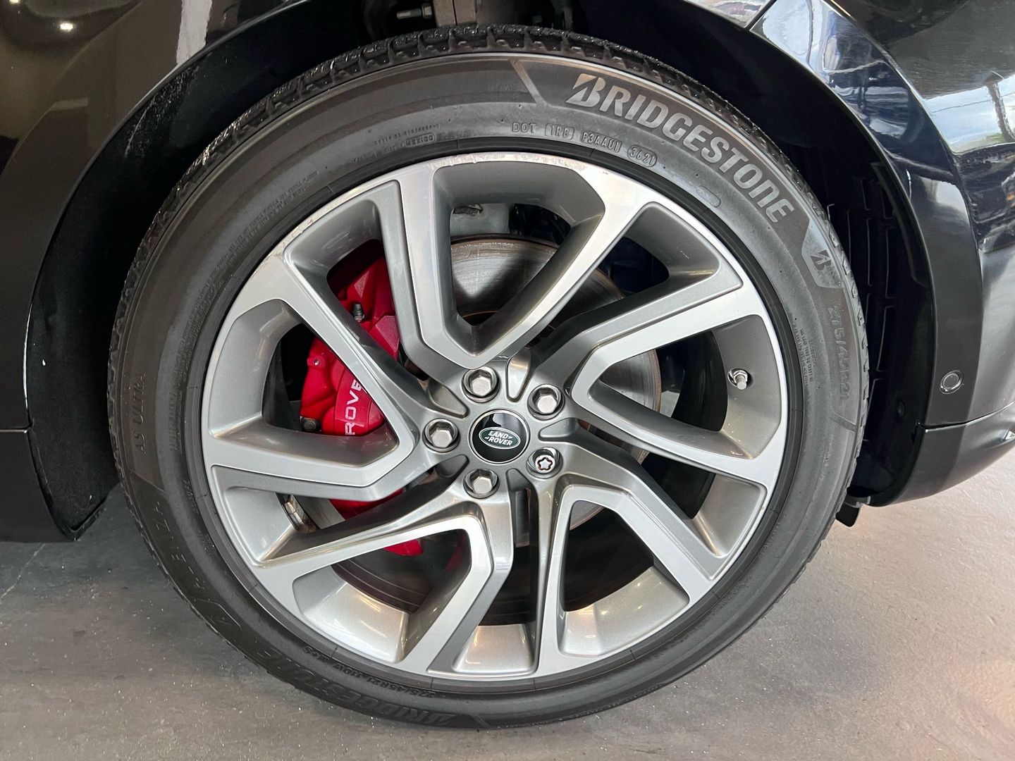 2018 Land Rover Range Rover Sport Hse Dynamic Sport Utility 4d - Image 39