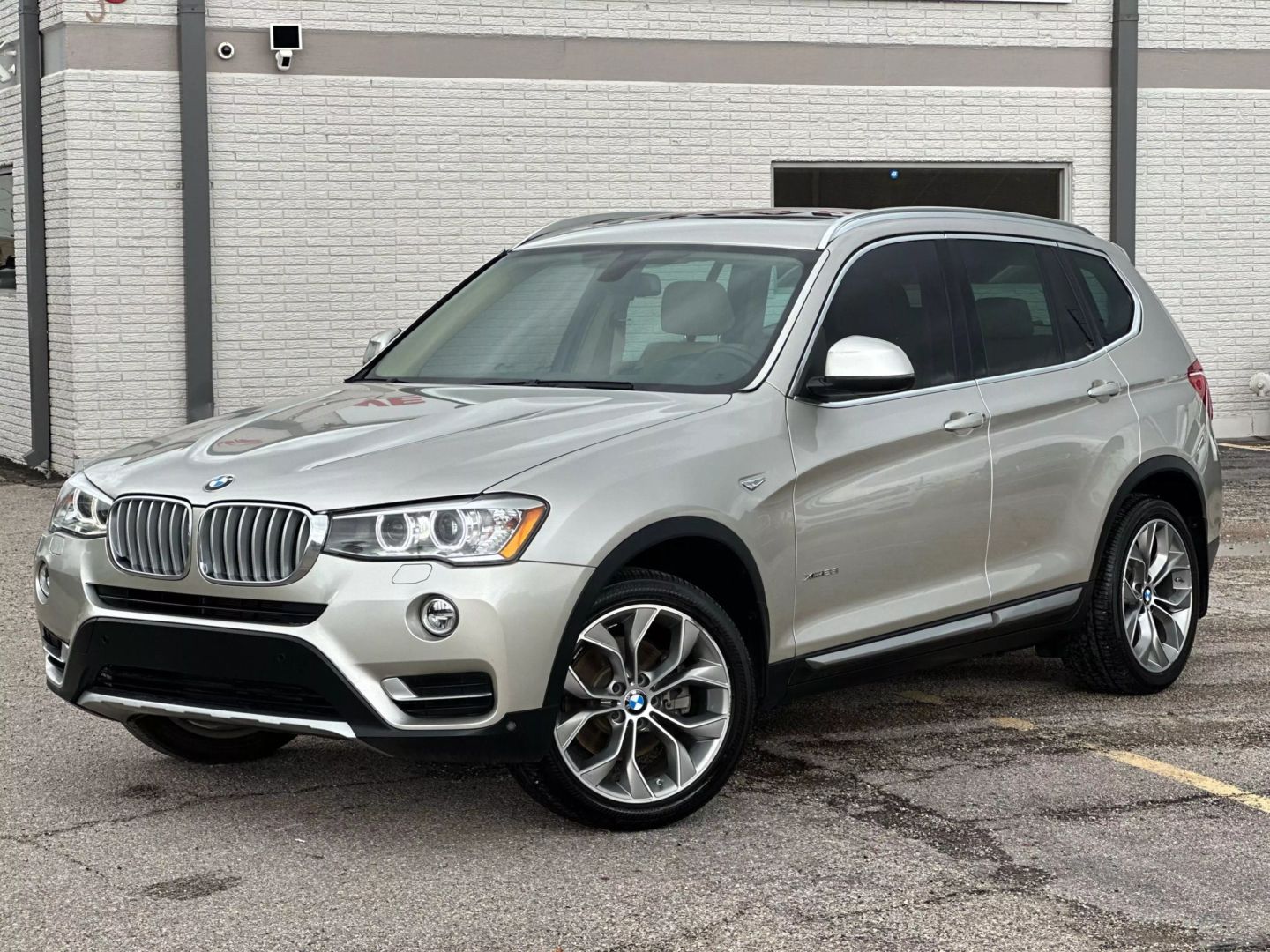 2017 Bmw X3 - Image 2