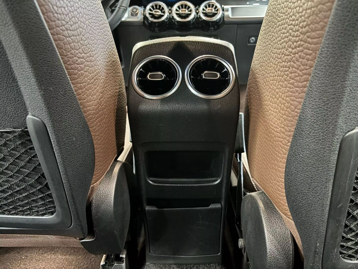 2020 Mercedes-benz Glb Glb 250 4matic Sport Utility 4d - Image 15