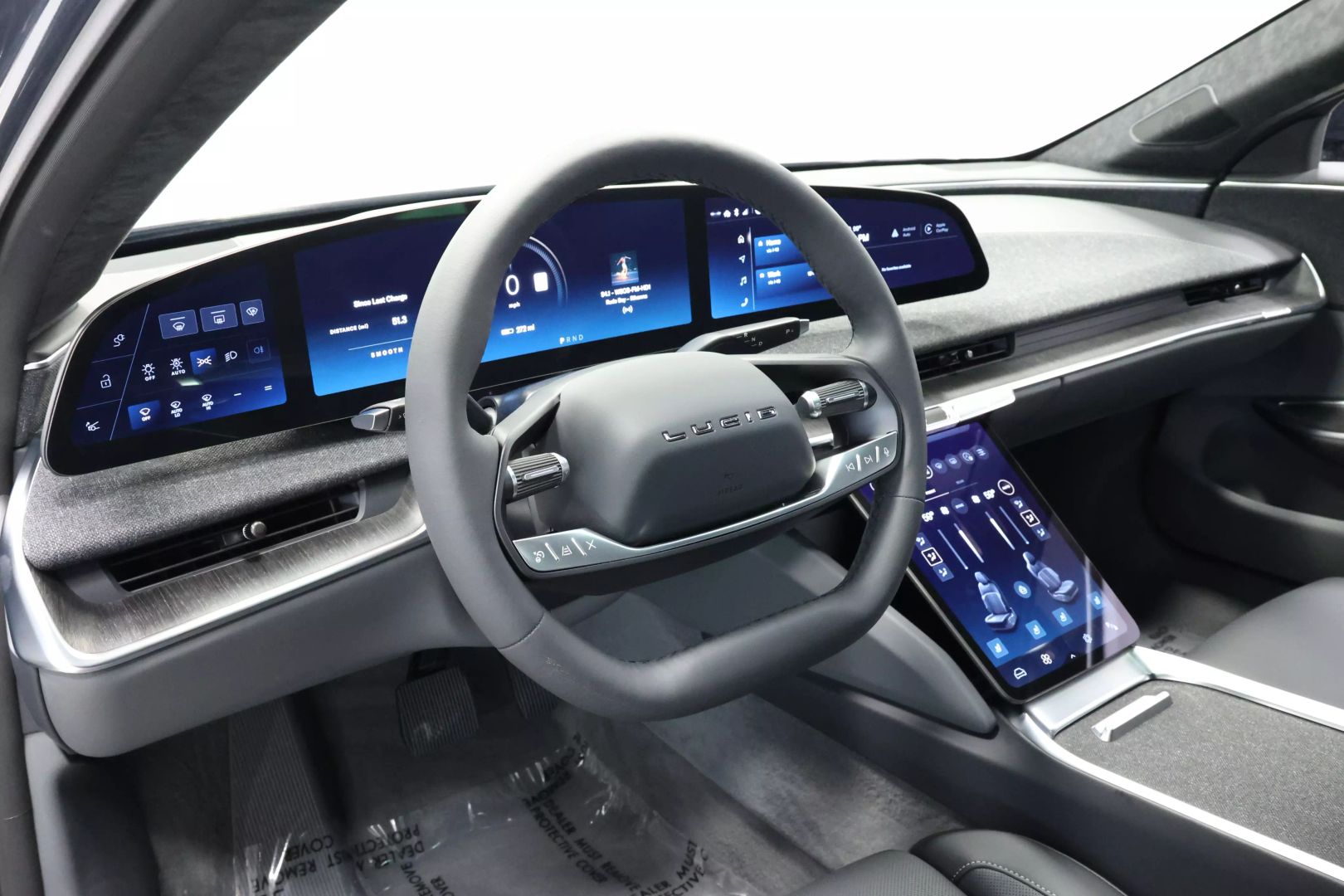 2025 Lucid Air - Image 2