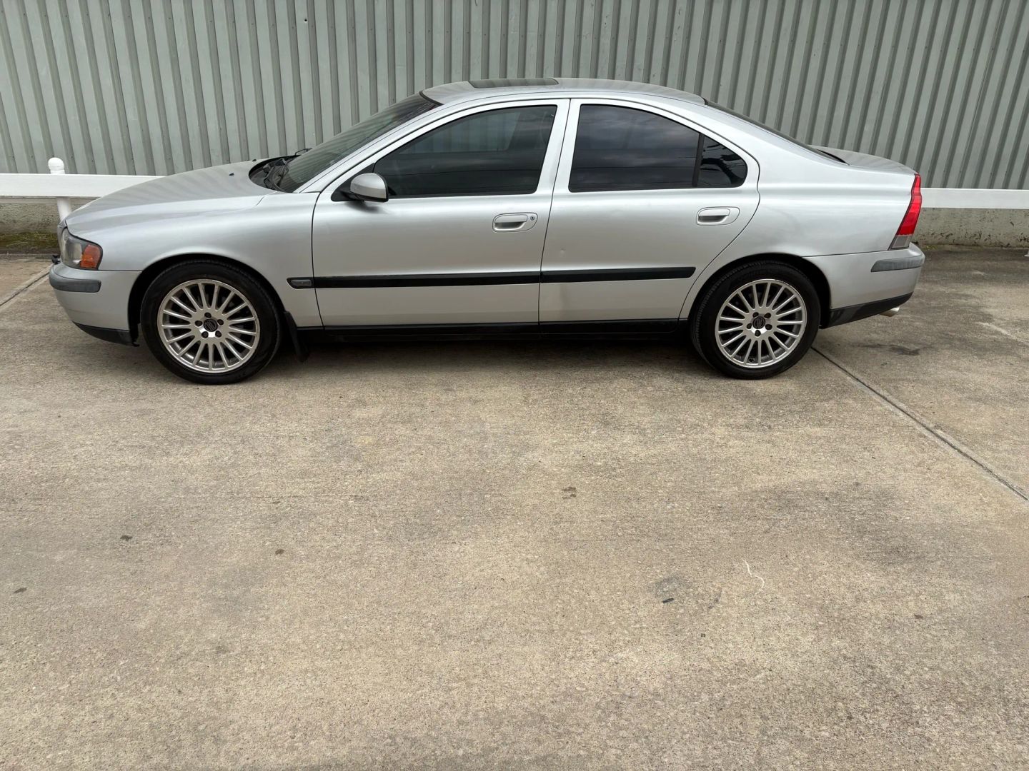 2004 Volvo S60 2.5T