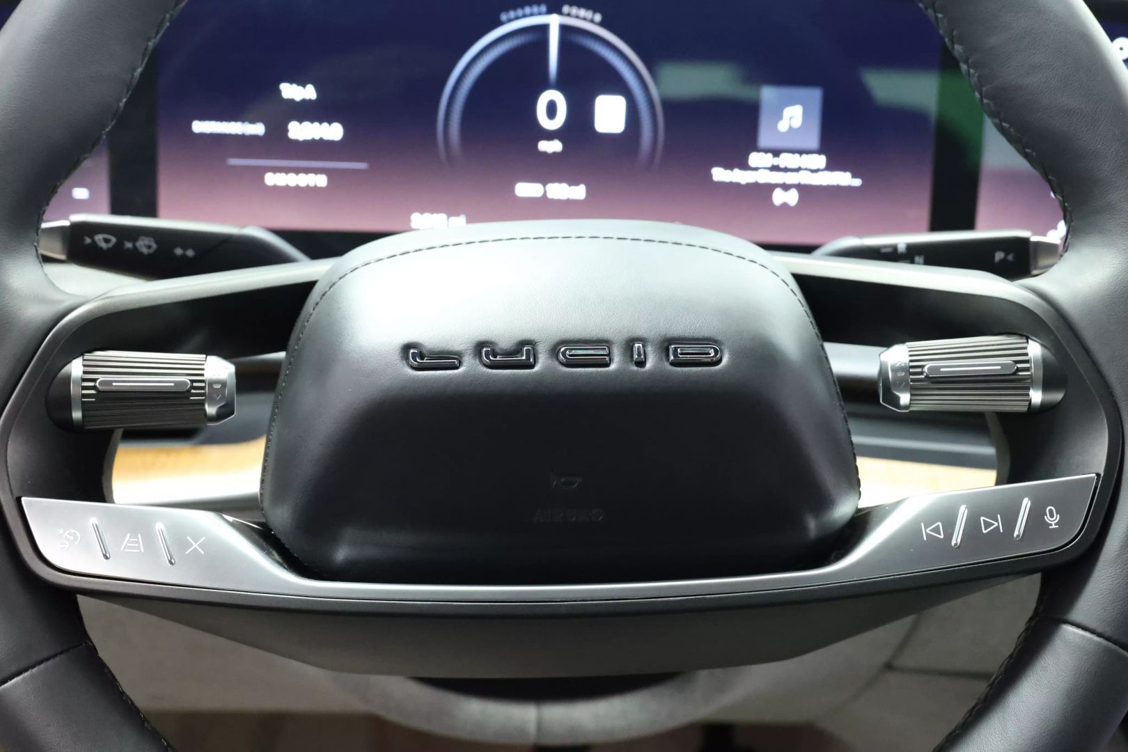 2025 Lucid Air - Image 23