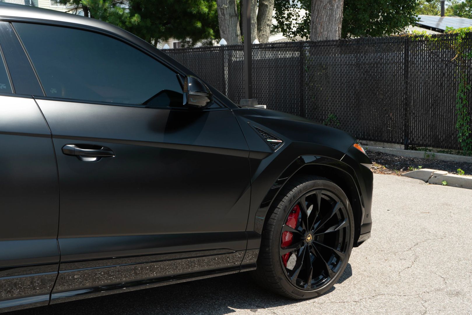 2022 Lamborghini Urus - Image 14
