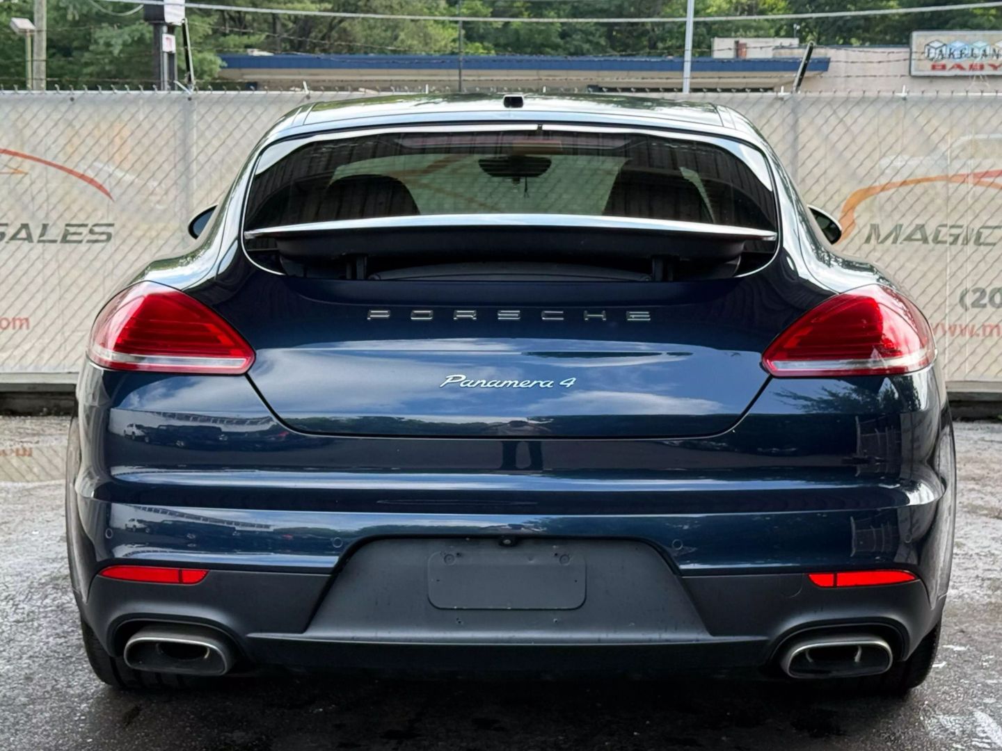 2015 Porsche Panamera - Image 10