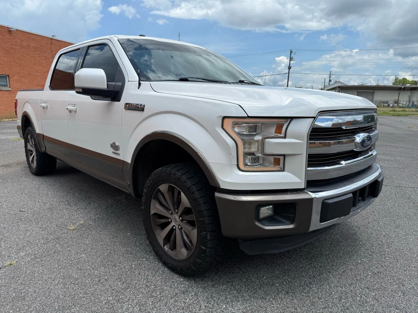 2015 Ford F150 Supercrew Cab - Image 9