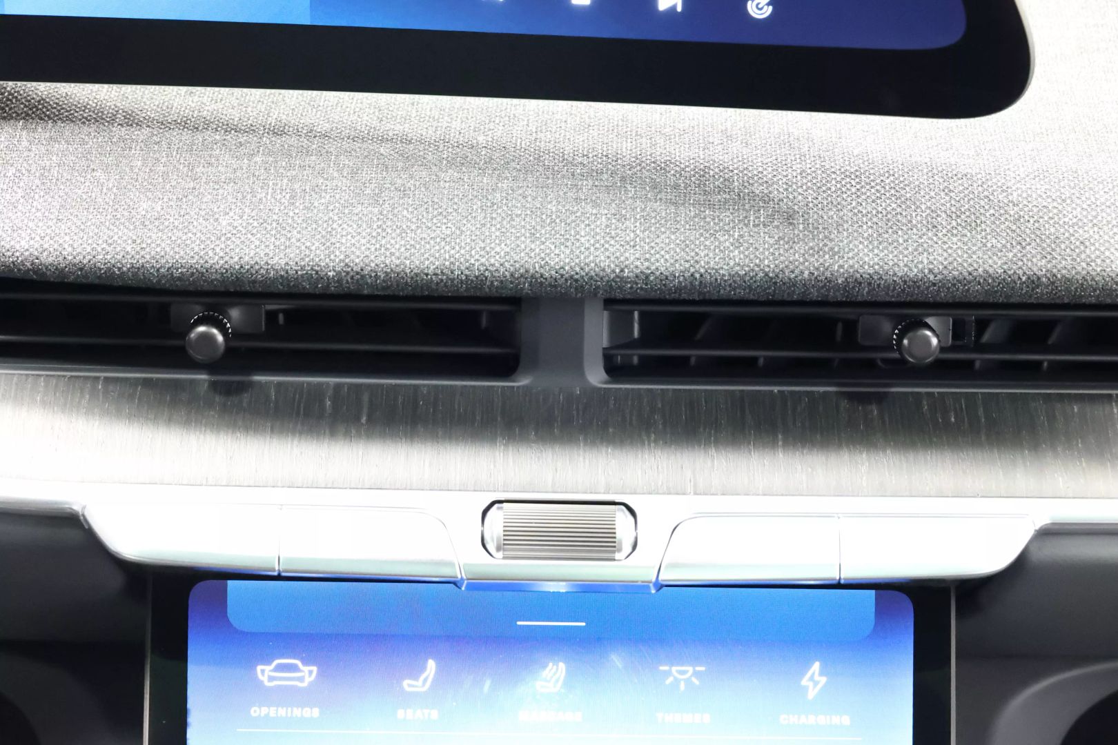 2025 Lucid Air - Image 41