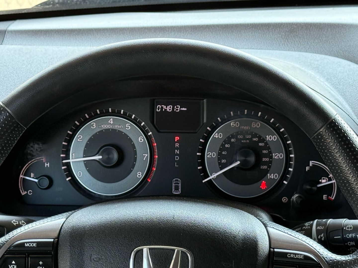 2017 Honda Odyssey - Image 32