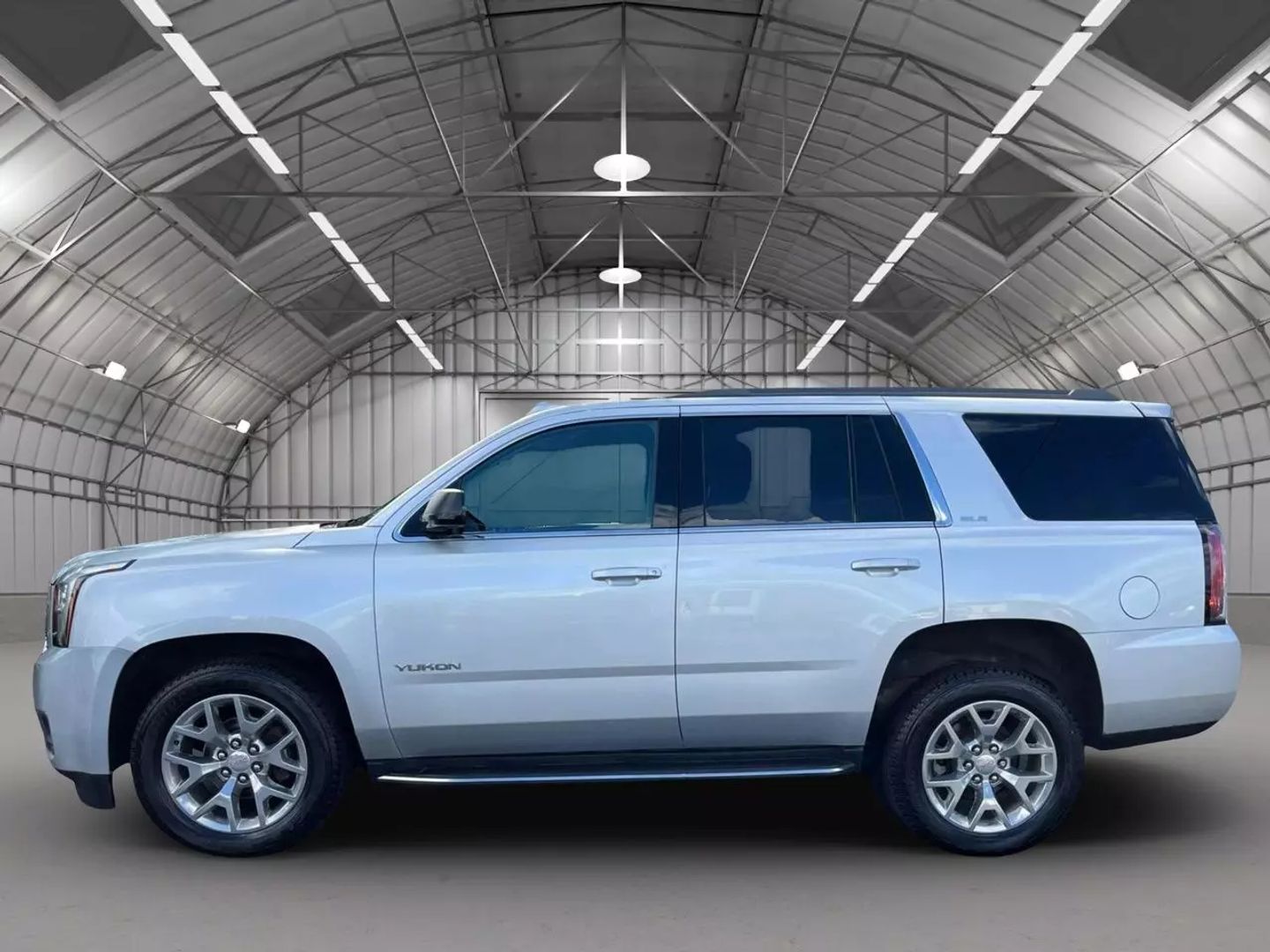 Used 2017 GMC Yukon SLE with VIN 1GKS2AKC9HR343966 for sale in Kansas City