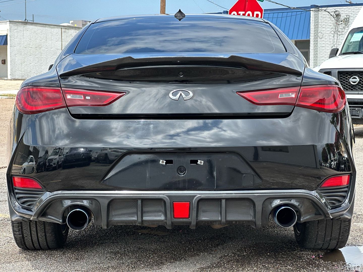2019 Infiniti Q60 - Image 6