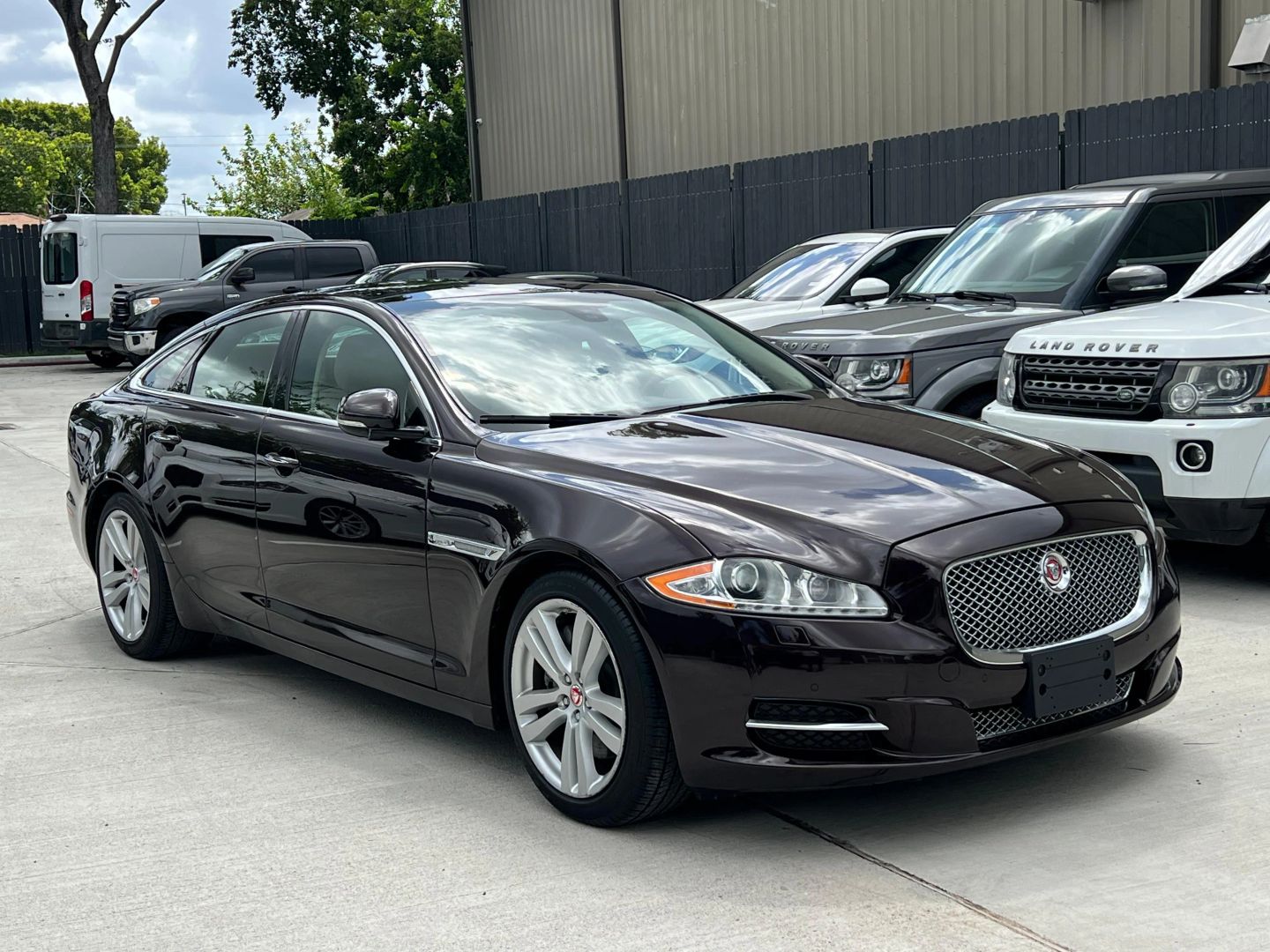 2014 Jaguar XJ Base