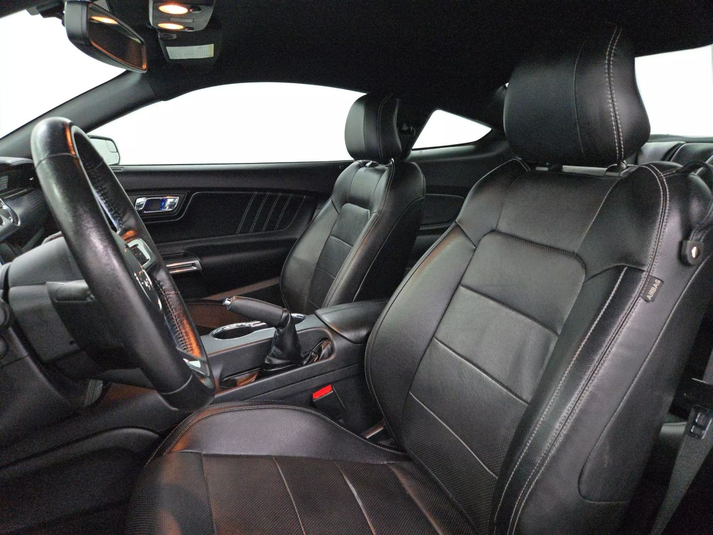 2017 Ford Mustang - Image 19