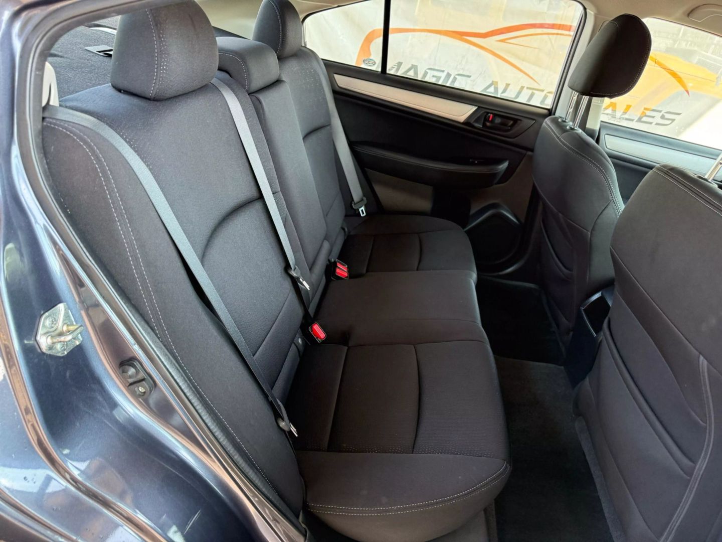 2015 Subaru Legacy - Image 22