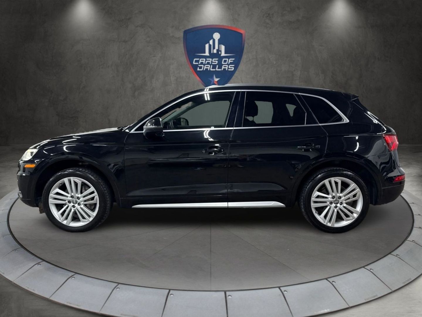 2019 Audi Q5 - Image 2