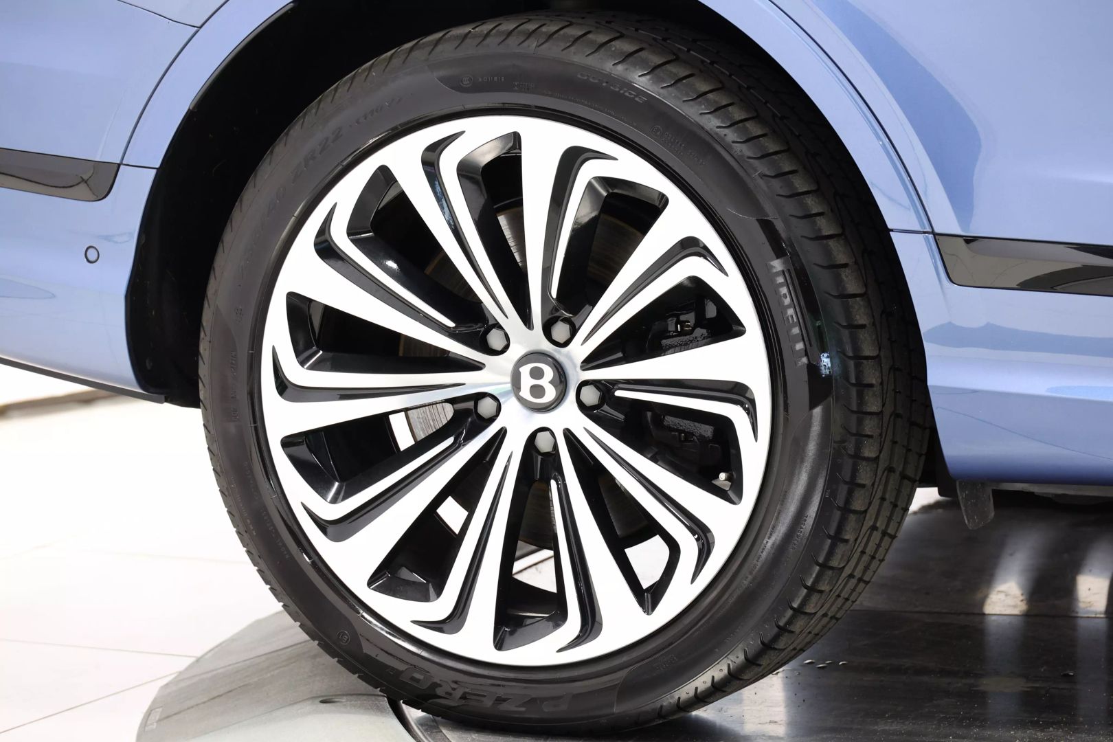 2023 Bentley Bentayga Ewb - Image 151