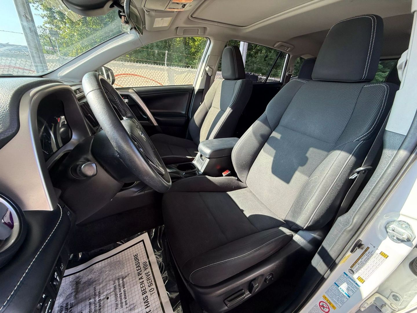 2018 Toyota Rav4 Hybrid - Image 16