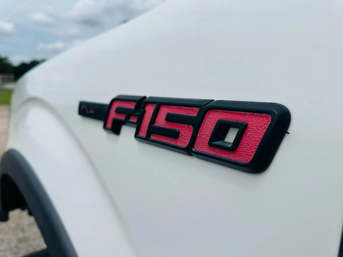 2013 Ford F150 Supercrew Cab - Image 13