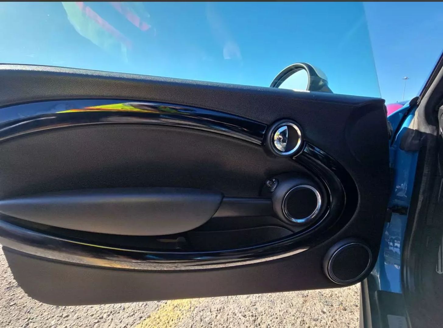 2014 Mini Convertible - Image 14