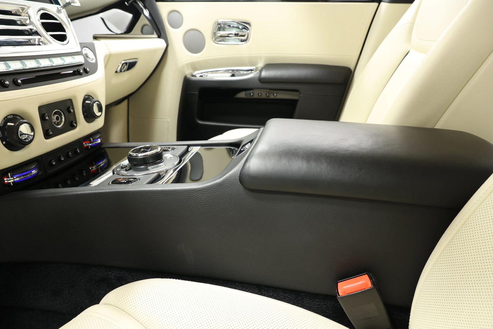 2016 Rolls-royce Ghost - Image 41