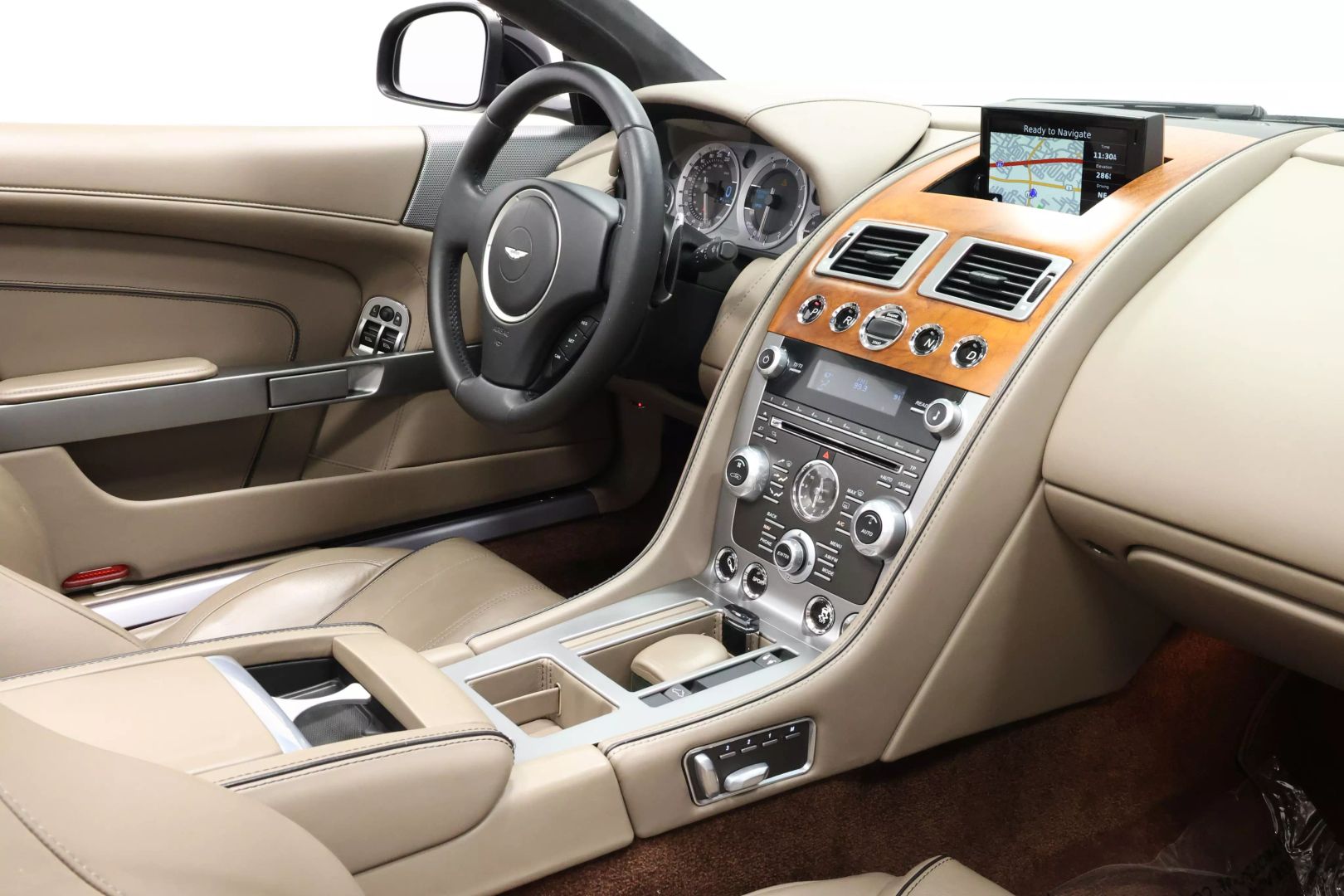 2015 Aston Martin Db9 - Image 81