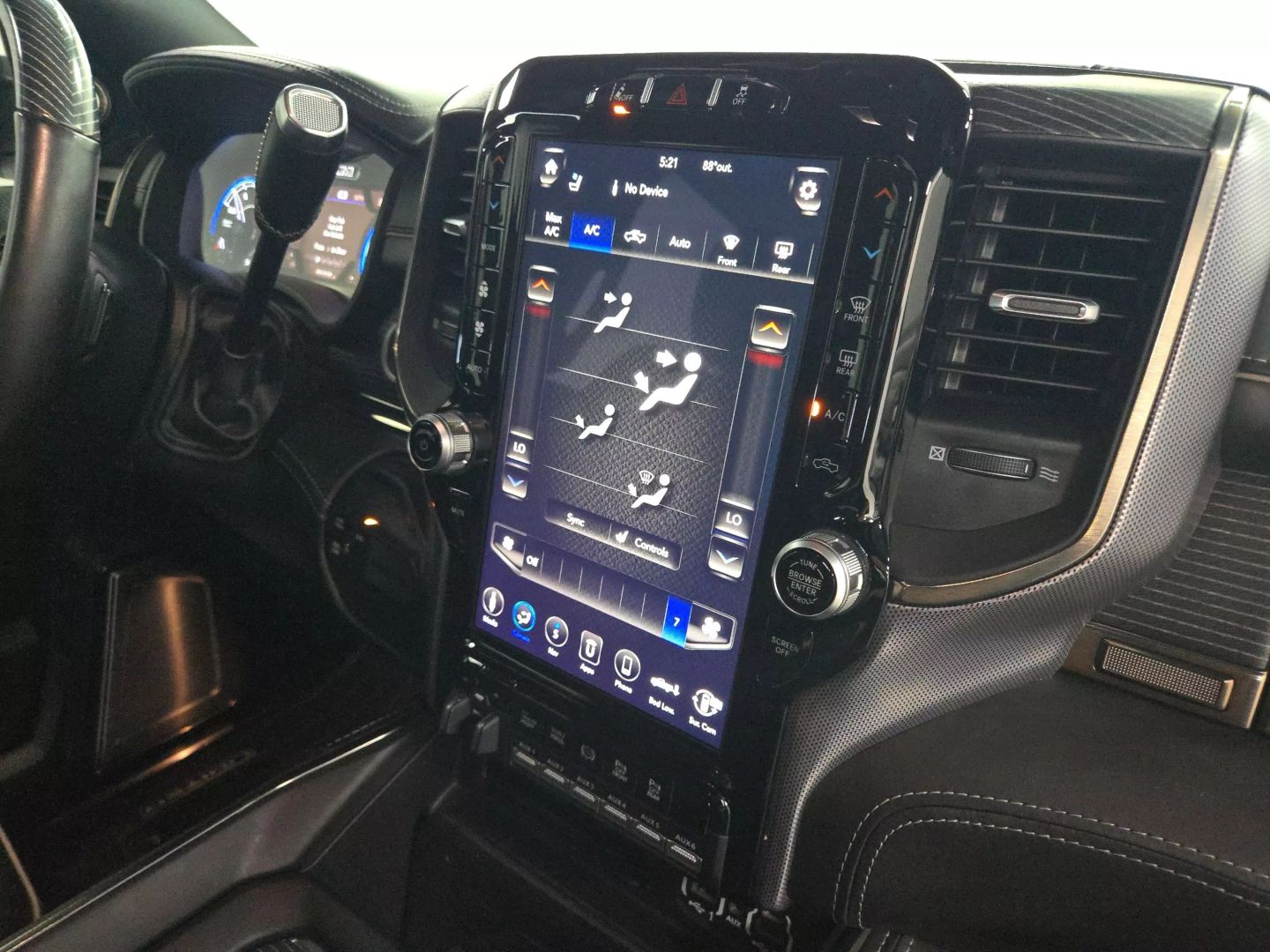 2021 Ram 2500 Mega Cab - Image 30