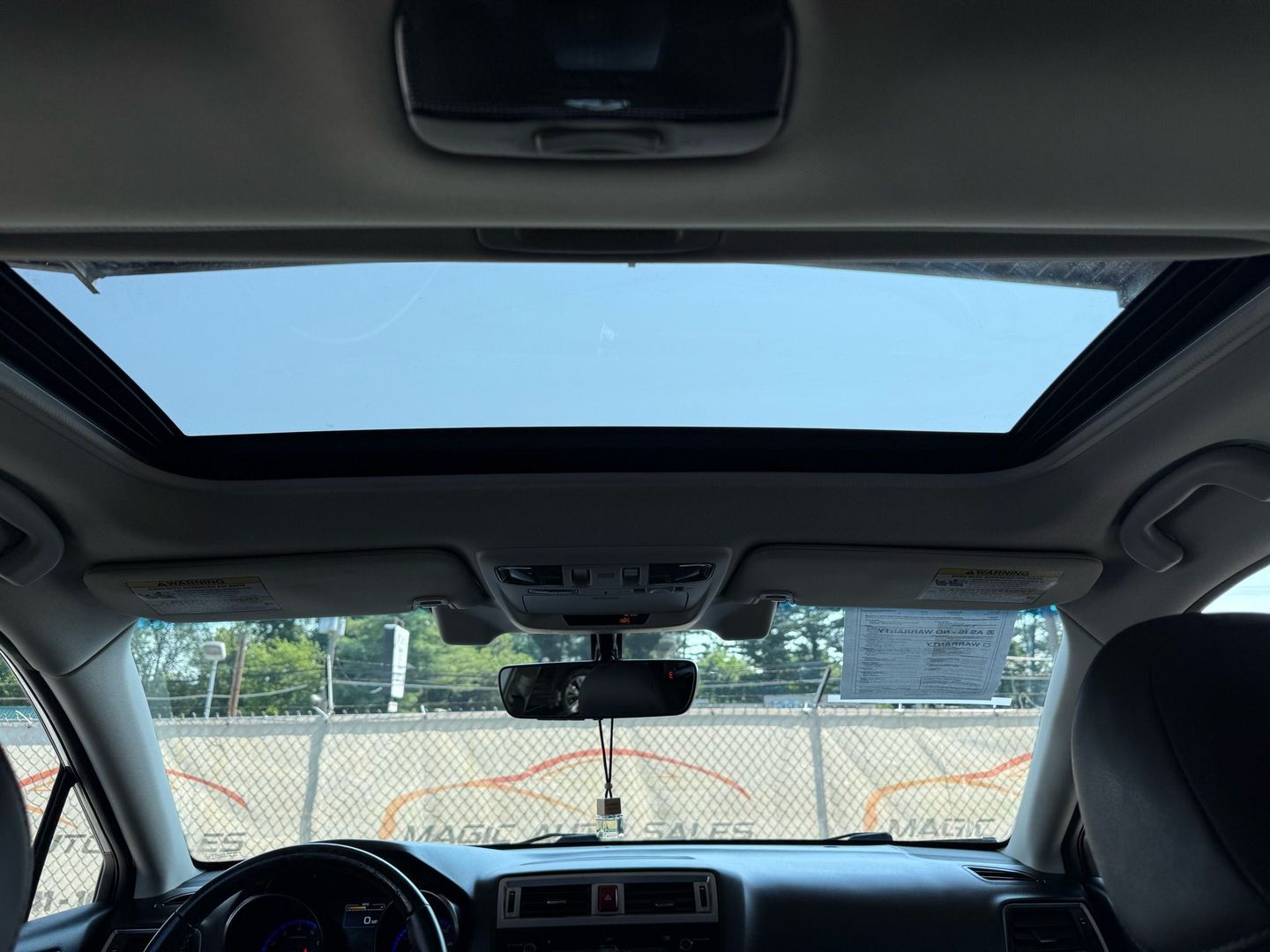 2017 Subaru Outback - Image 39