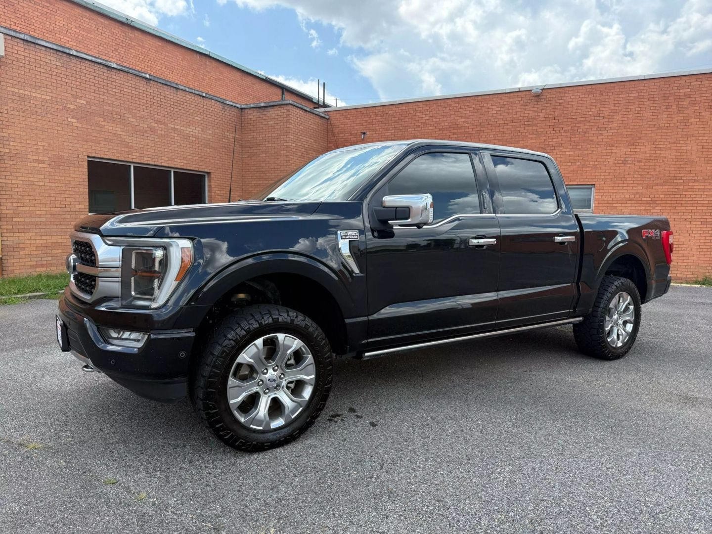 2022 Ford F150 Supercrew Cab - Image 3