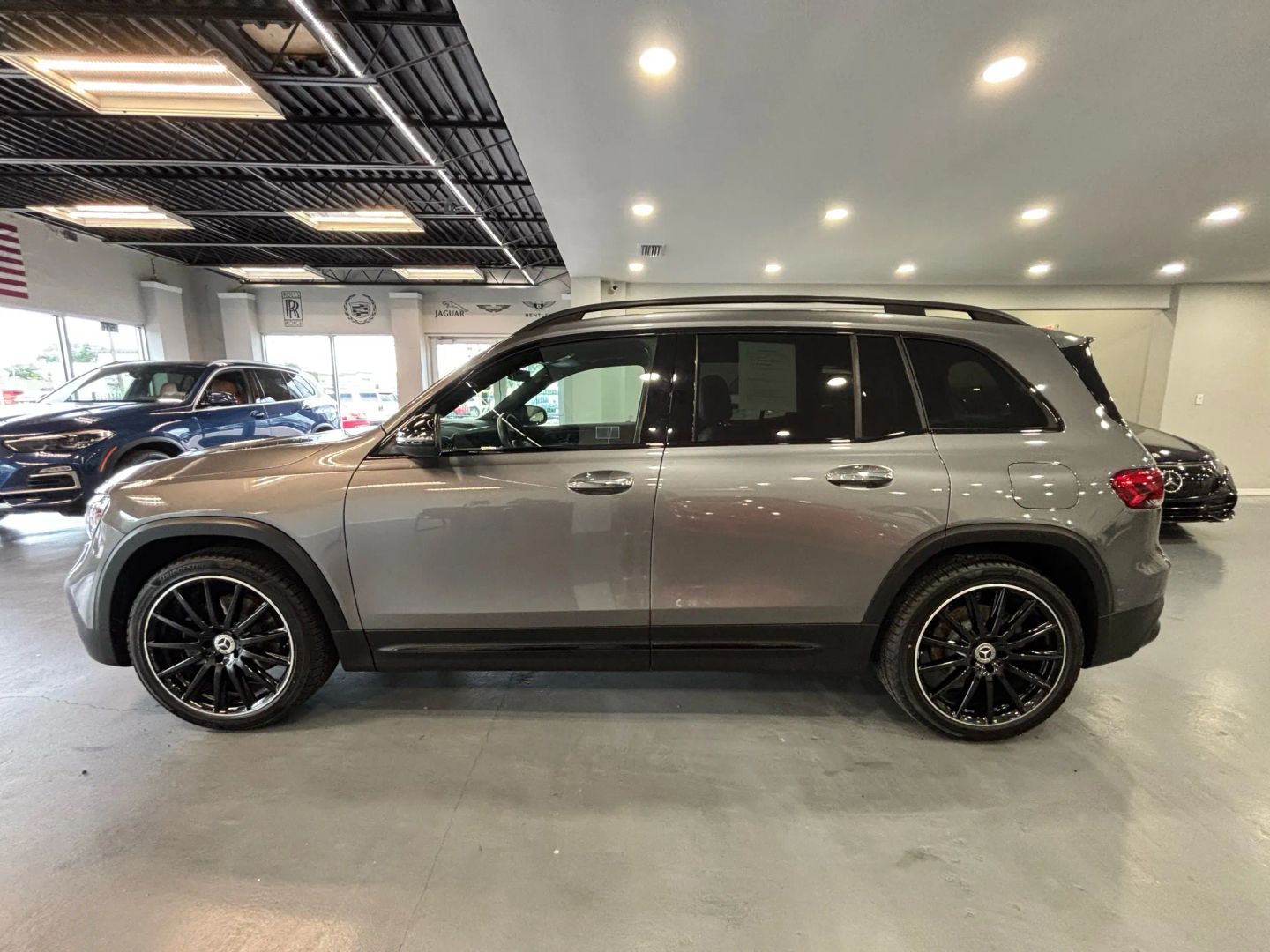 2020 Mercedes-benz Glb Glb 250 4matic Sport Utility 4d - Image 4