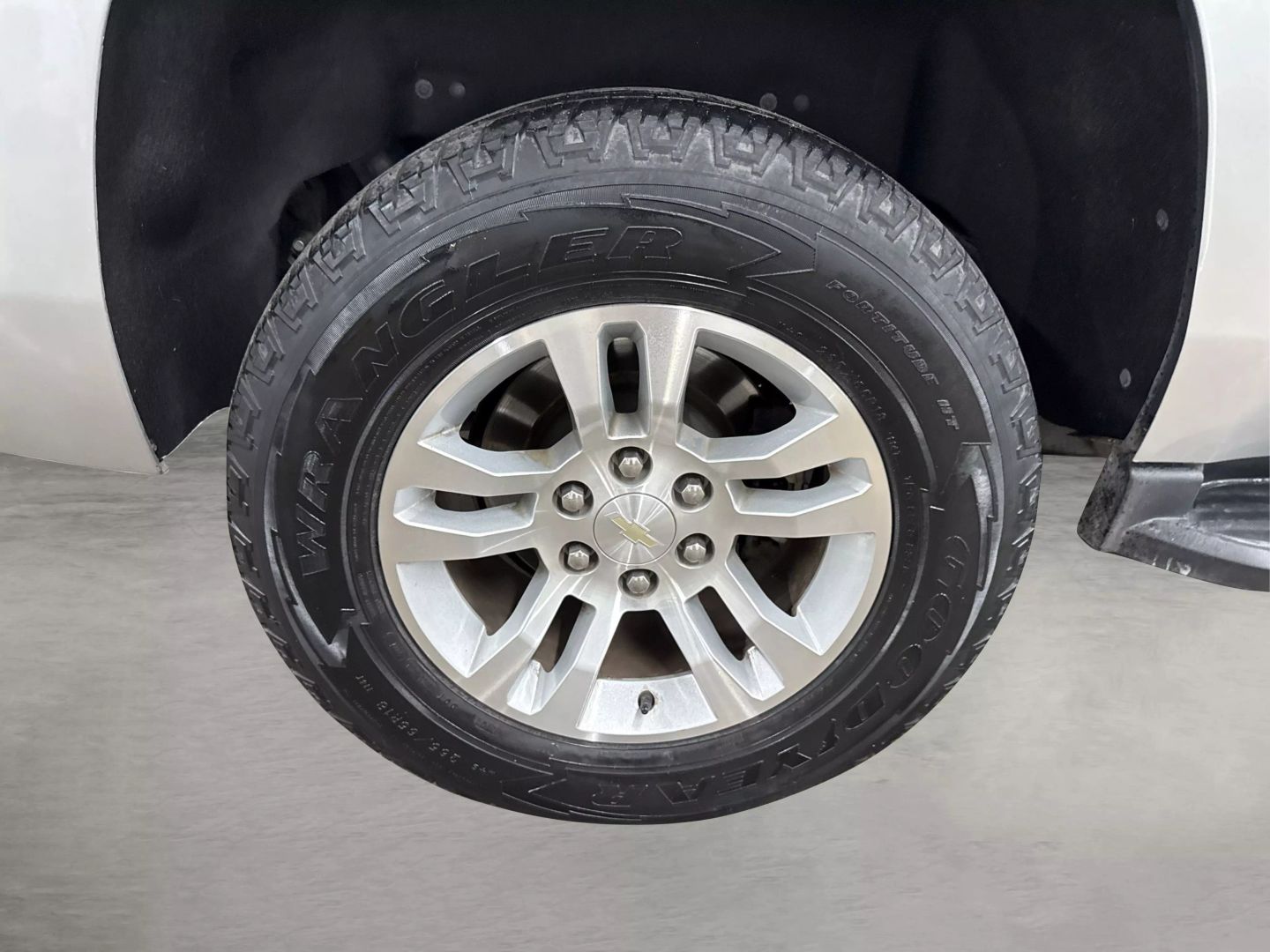 2019 Chevrolet Tahoe - Image 15