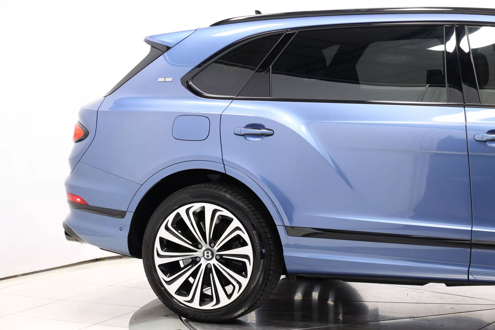 2023 Bentley Bentayga Ewb - Image 71
