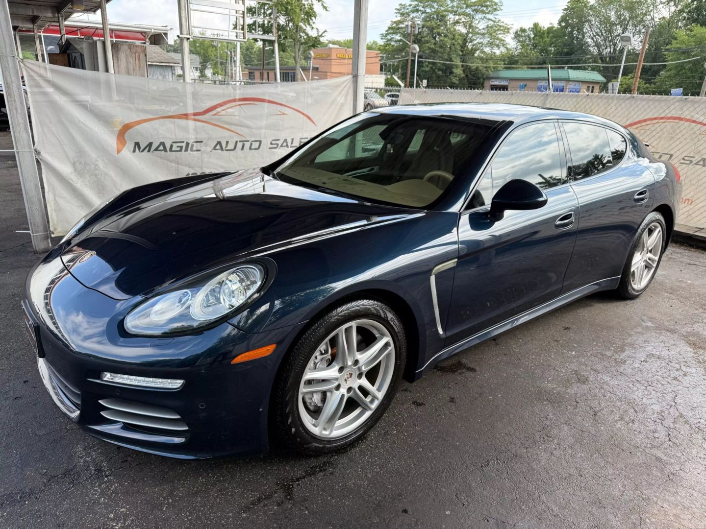 2015 Porsche Panamera - Image 8