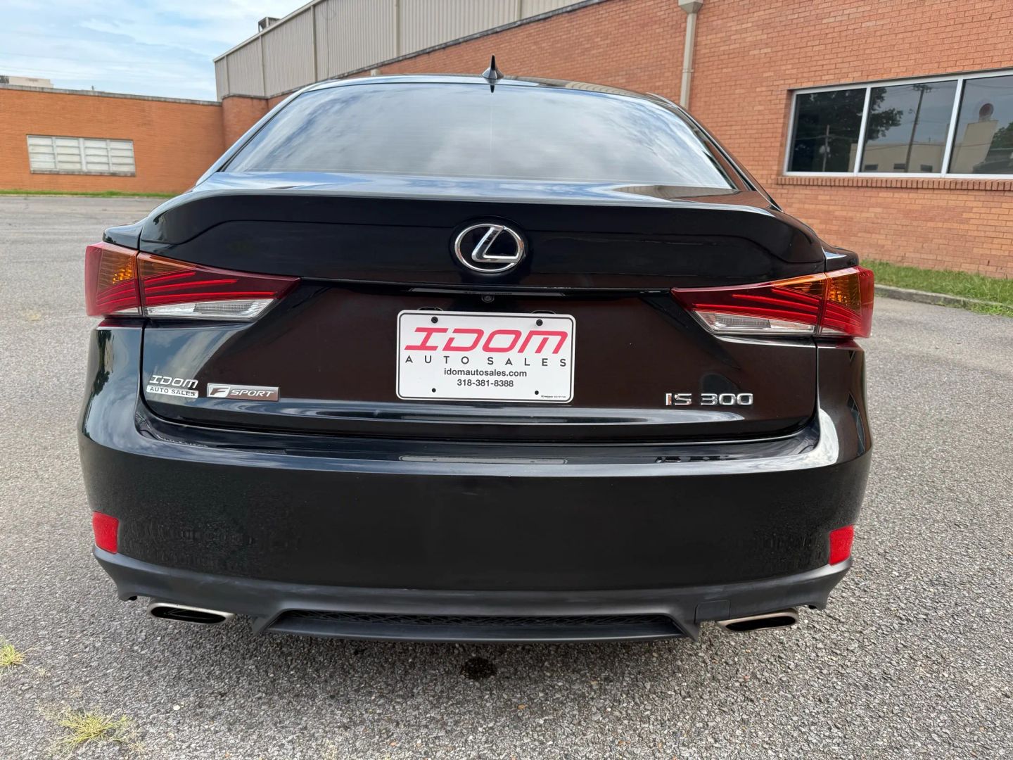 2018 Lexus Is - Image 6