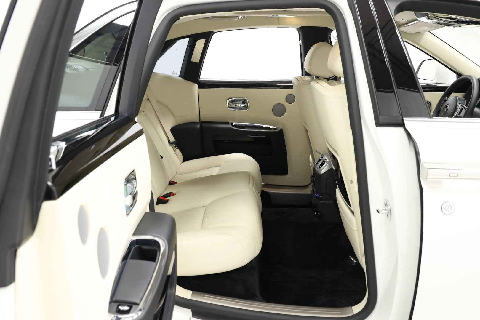 2016 Rolls-royce Ghost - Image 69