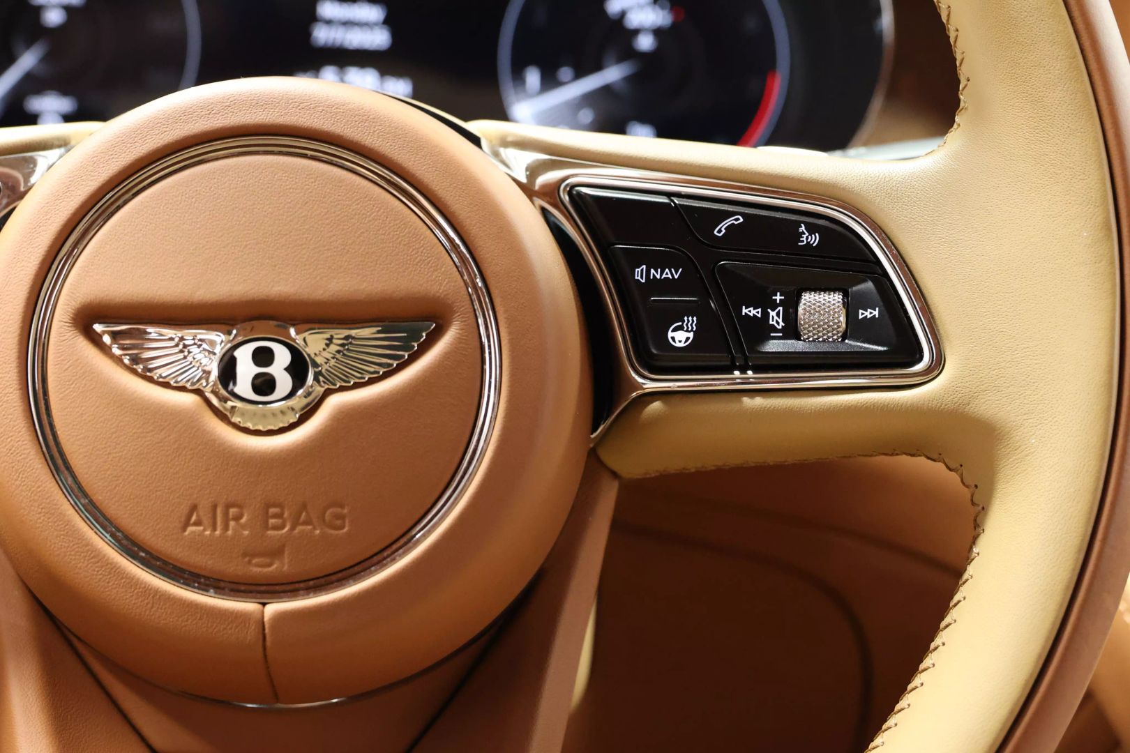 2023 Bentley Bentayga Ewb - Image 29